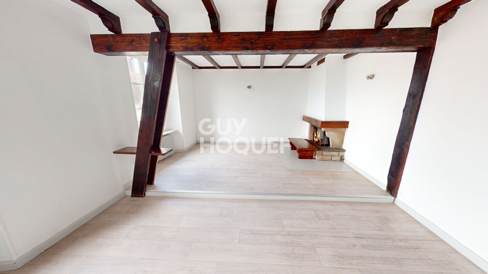 Location : spacieux appartement 3 pièces (78 m²) à CERNAY