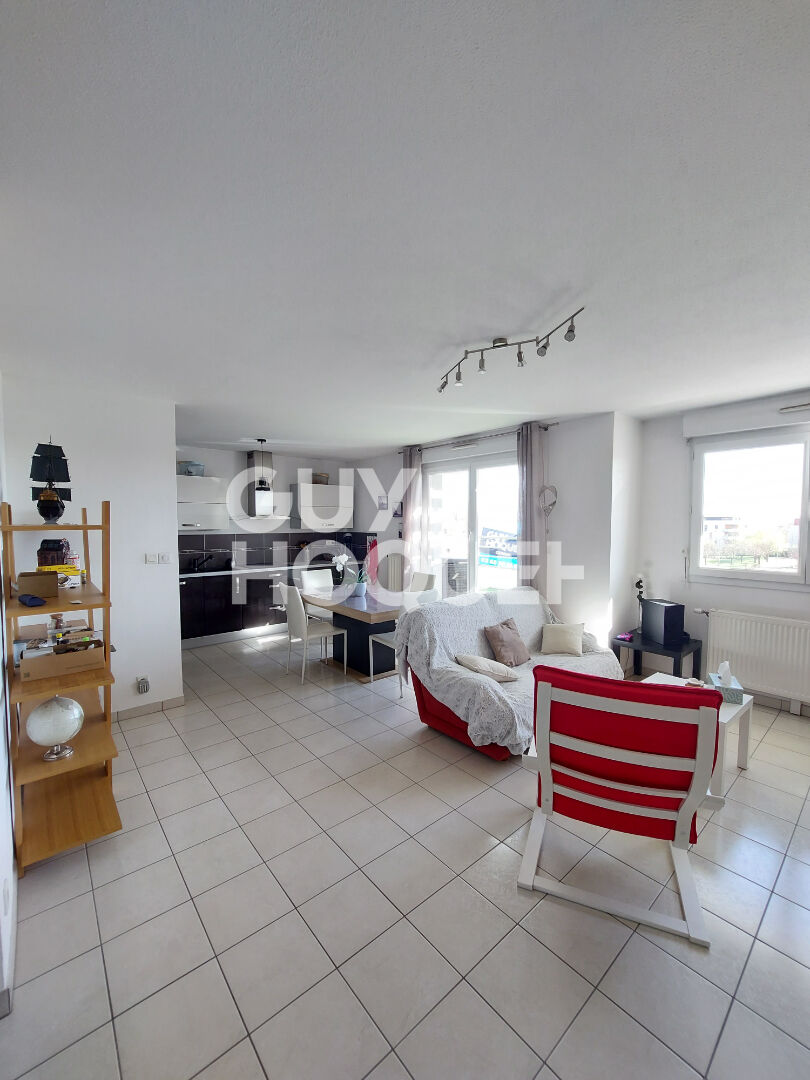 LOCATION : appartement  meublé T4 (89 m²) dernier étage à CERNAY