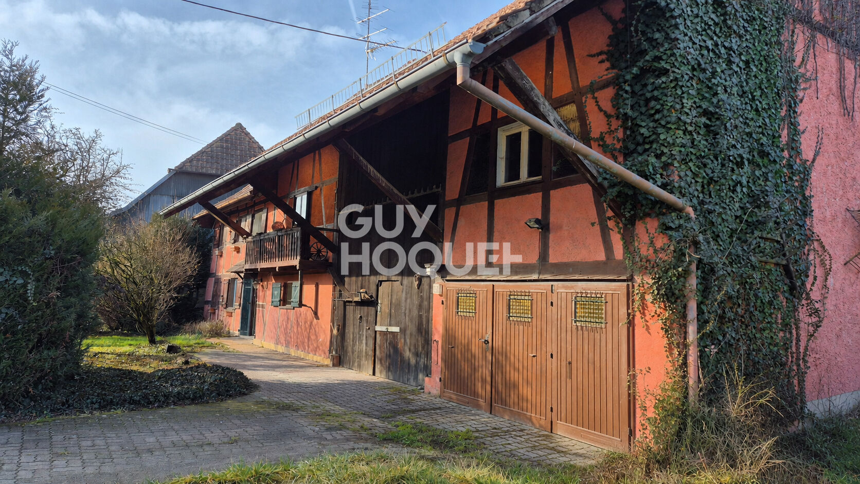 Maison alsacienne  à Fulleren 8 pièce(s) 200 m2