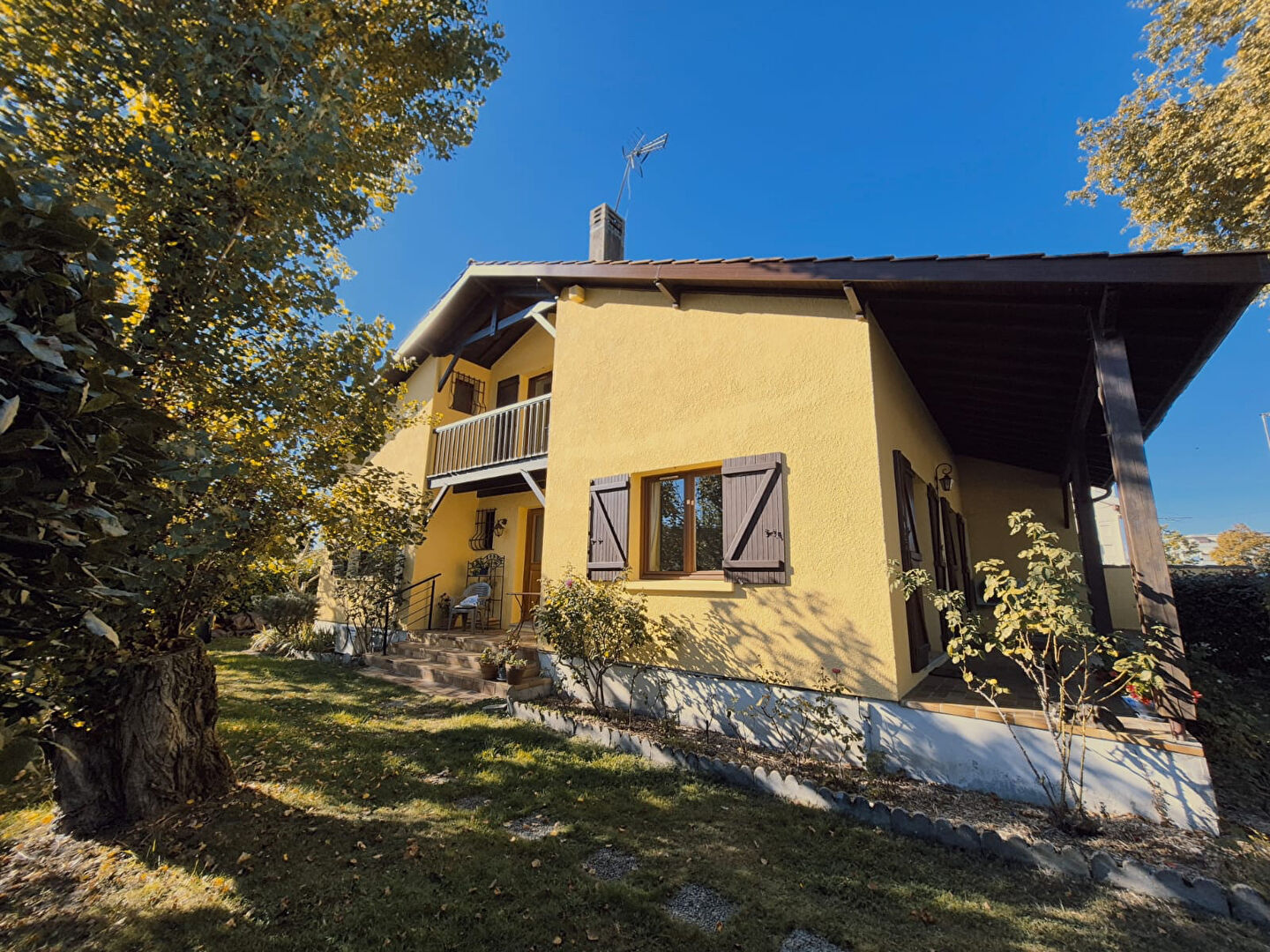 Maison Pessac  avec studio indépendant