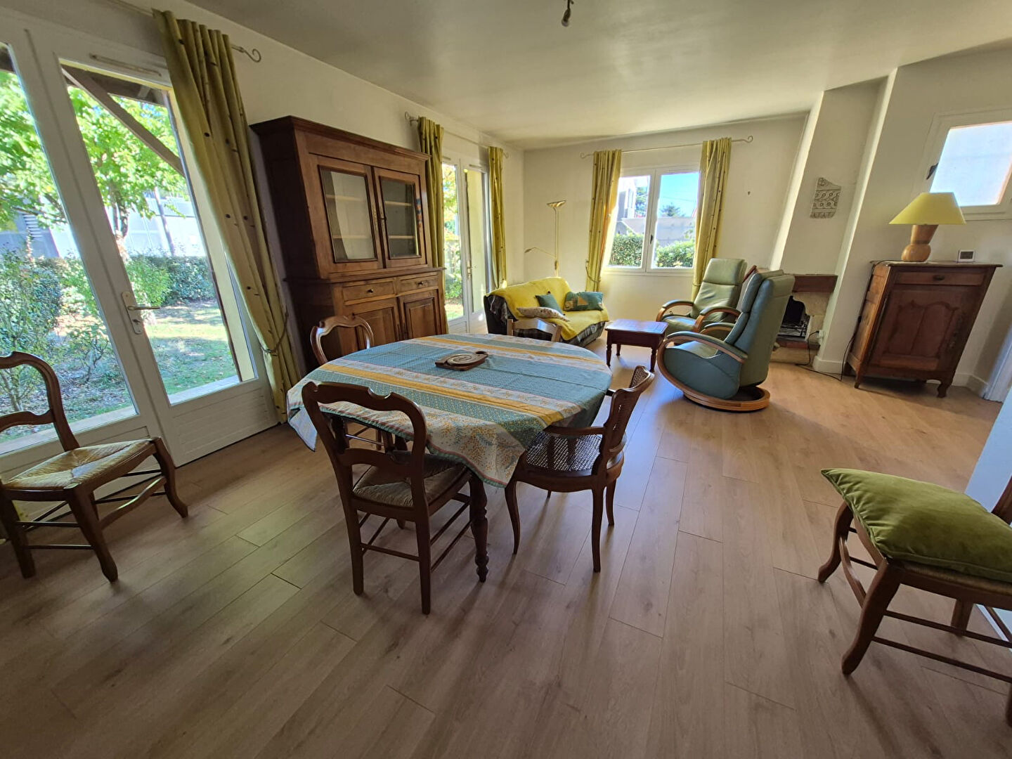 Maison Pessac  avec studio indépendant