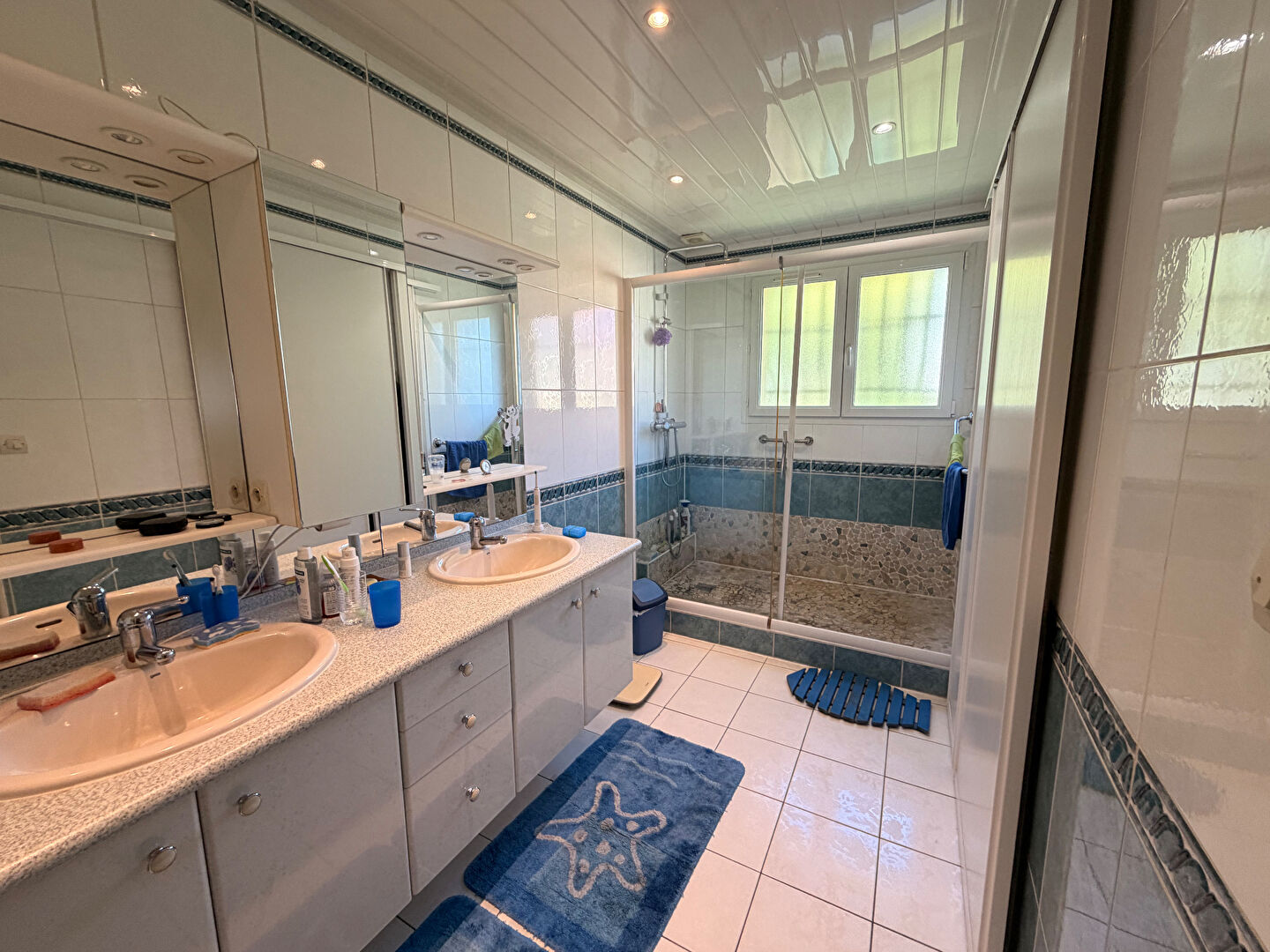 Maison Pessac  avec studio indépendant