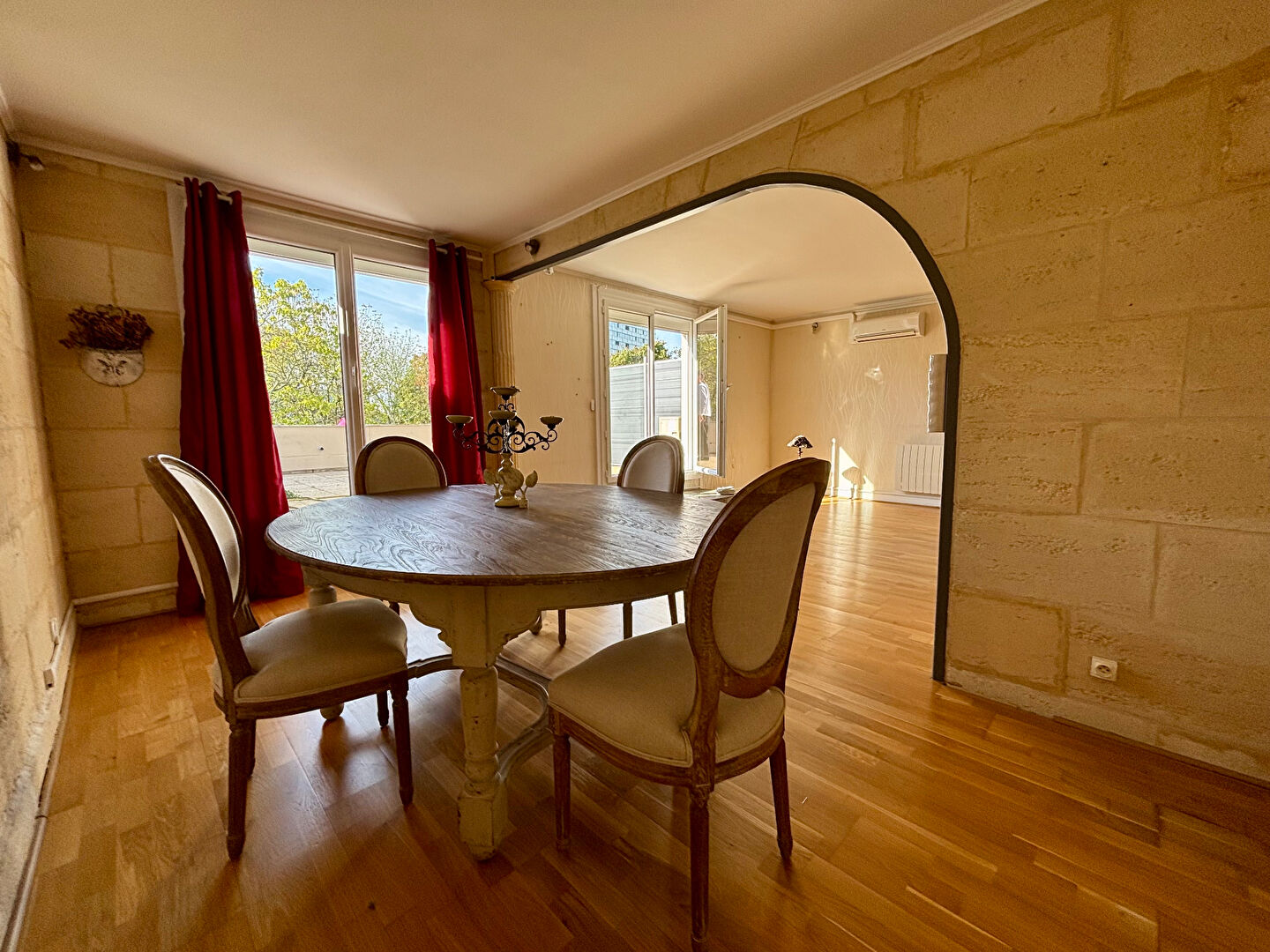 Appartement Lormont 3 pièce(s) 98.29m2