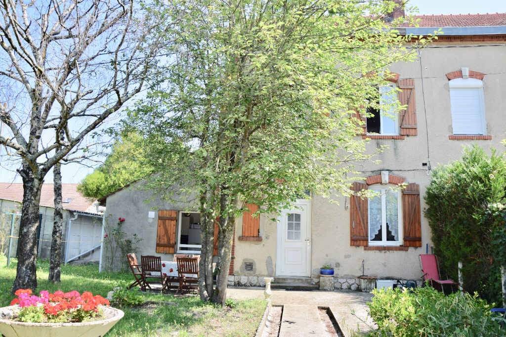 Maison type Meulière à fort potentiel
