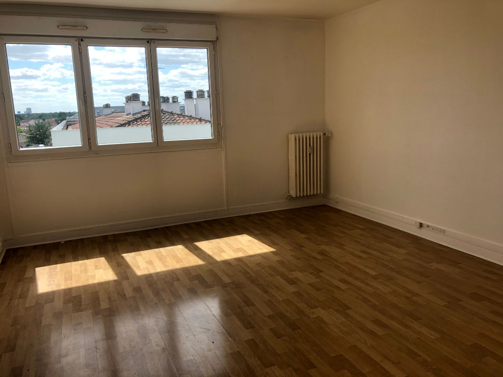 T4 de 69 m² à vendre à CHALONS en C.