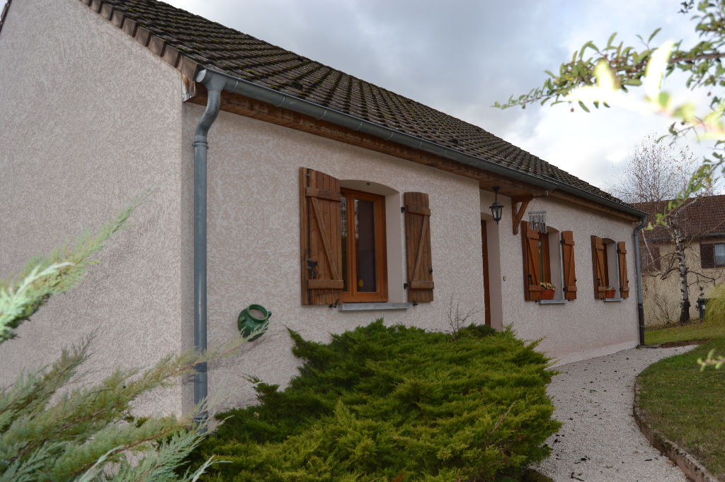 PAVILLON SUR SOUS SOL LE CREUSOT
