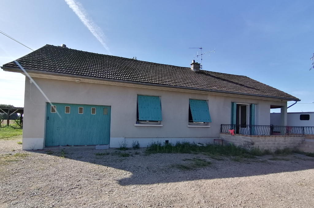 Maison 4 pièces à vendre à L ABERGEMENT SAINTE COLOMBE