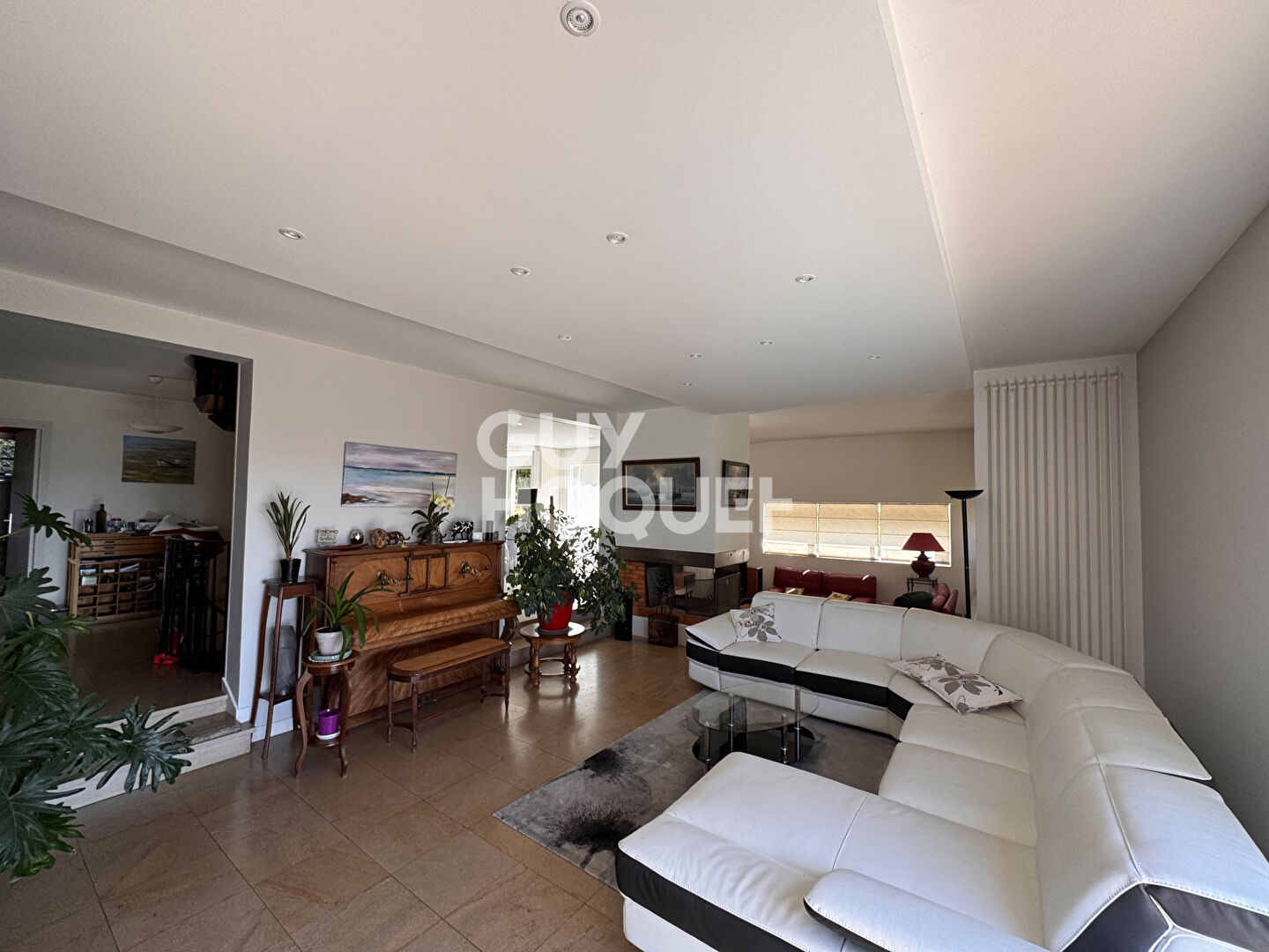 LE CREUSOT : maison 8 pièces à vendre