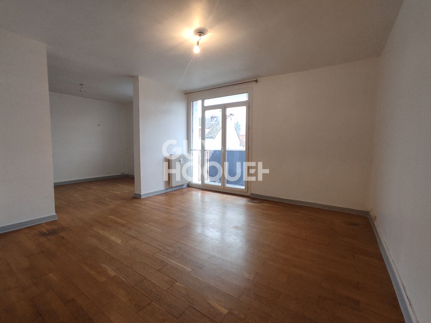 VENTE : appartement T5 (82 m²) à CHALON SUR SAONE