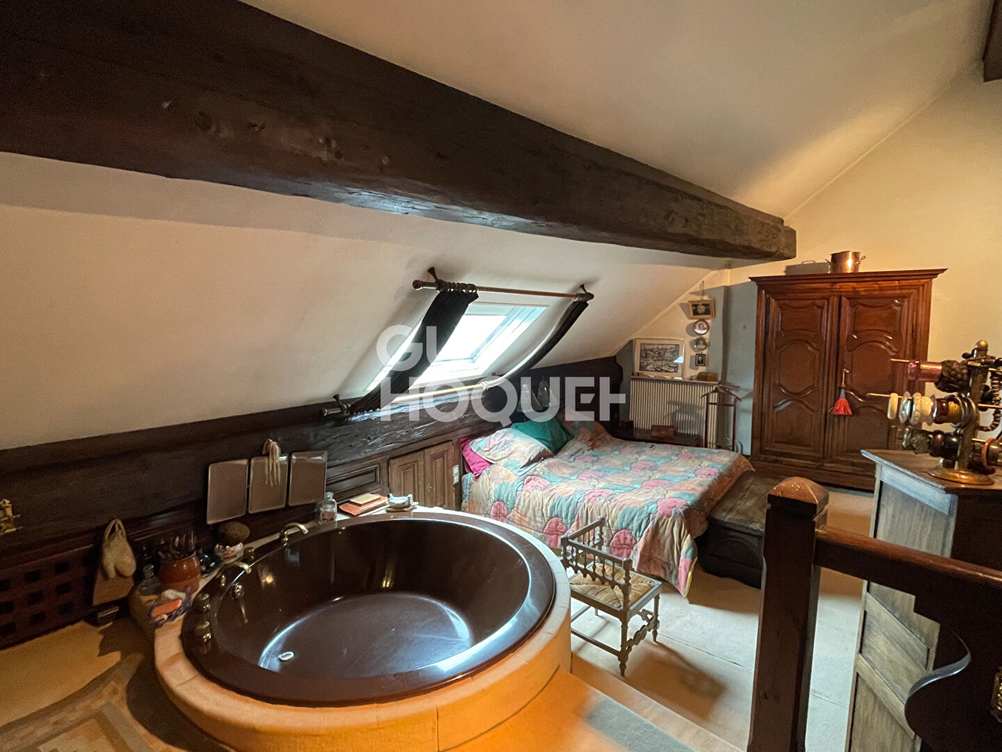 À vendre : Appartement spacieux de 5 pièces au coeur de Chalon-sur-Saône !