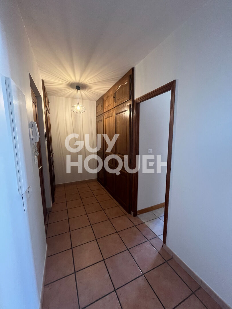 CENTRE-VILLE avec ascenseur!