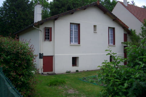 PROCHE TOUTES COMMODITES