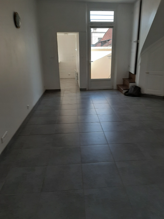 Appartement de type 4 Centre ville SAINT JUST EN CHAUSSEE