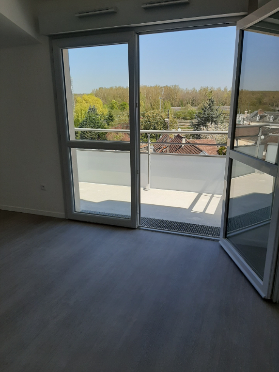 Appartement Clermont 1 pièce(s) 27 m2