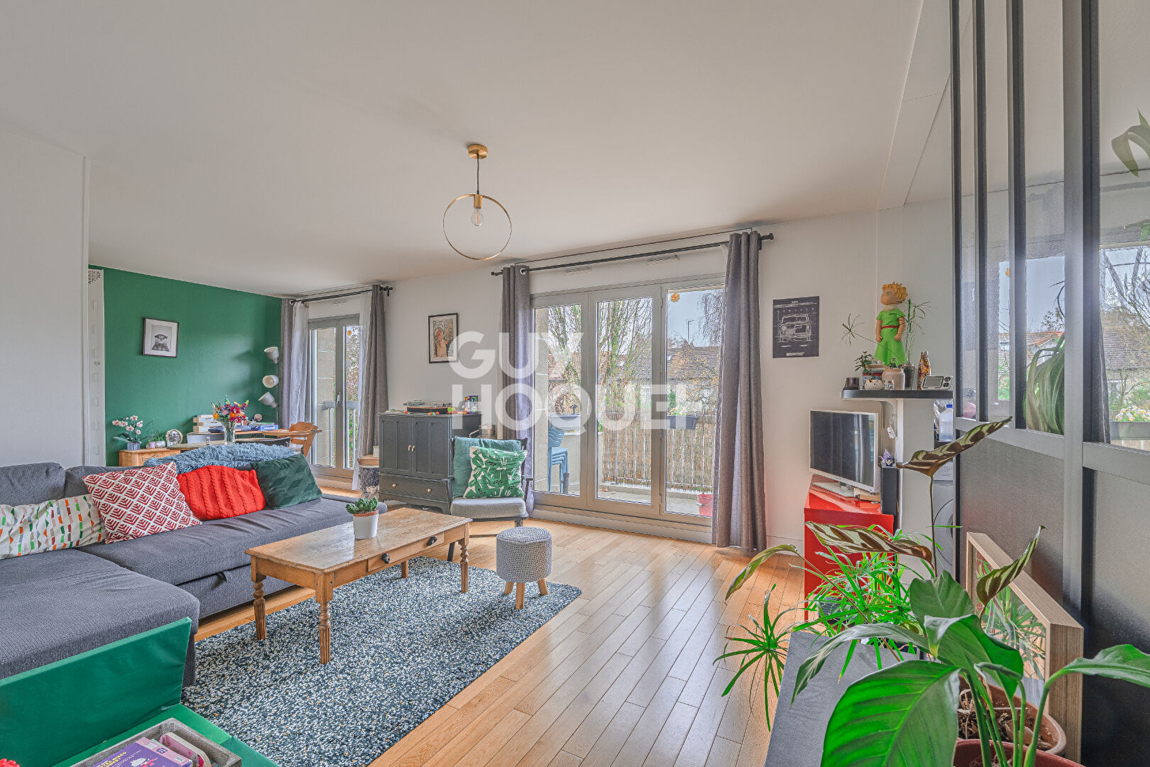 Lumineux 78 m² avec balcons et stationnements ? Bois Saint-Denis