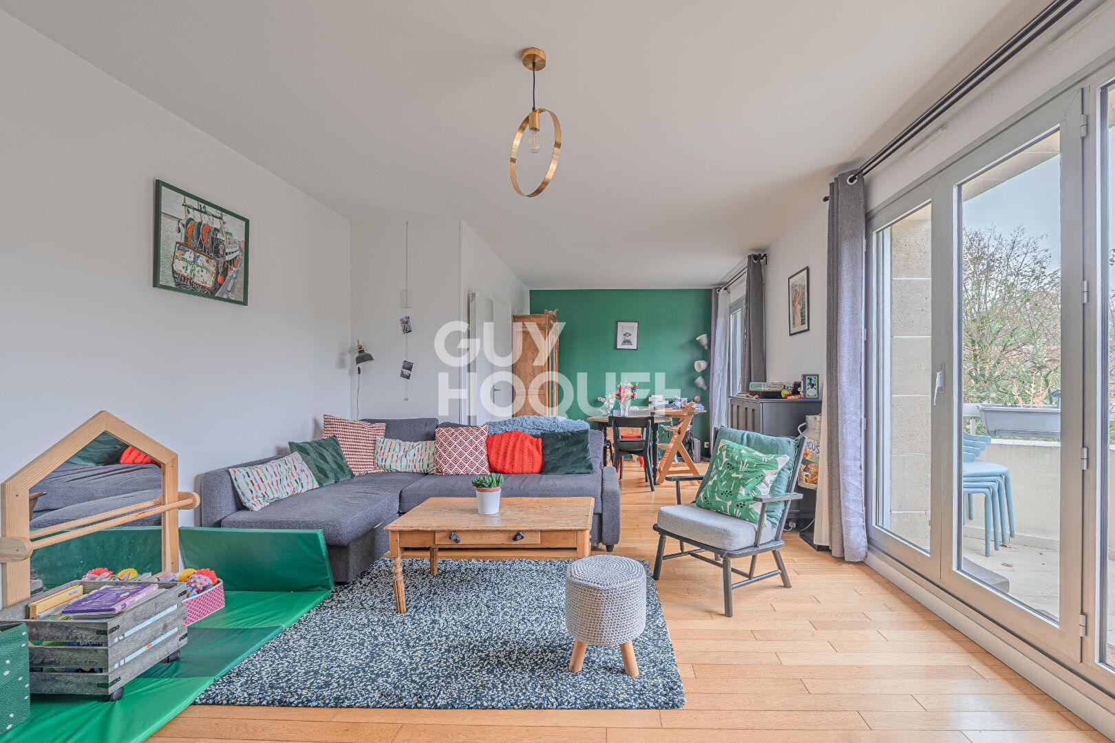 Lumineux 78 m² avec balcons et stationnements ? Bois Saint-Denis