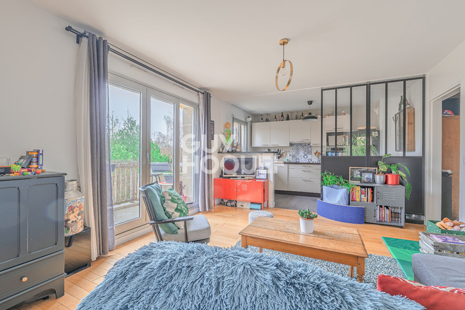 Lumineux 78 m² avec balcons et stationnements ? Bois Saint-Denis