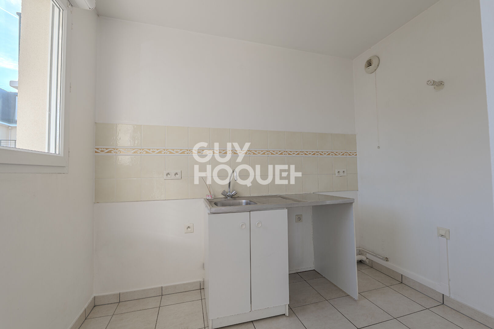 CHANTILLY - APPARTEMENT T2