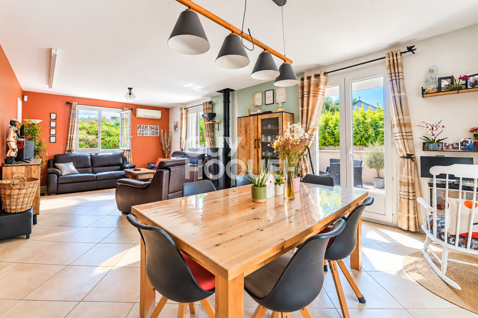 Maison coup de coeur de 240 m² avec piscine, appartement indépendant et double box à Mouy — photo 6