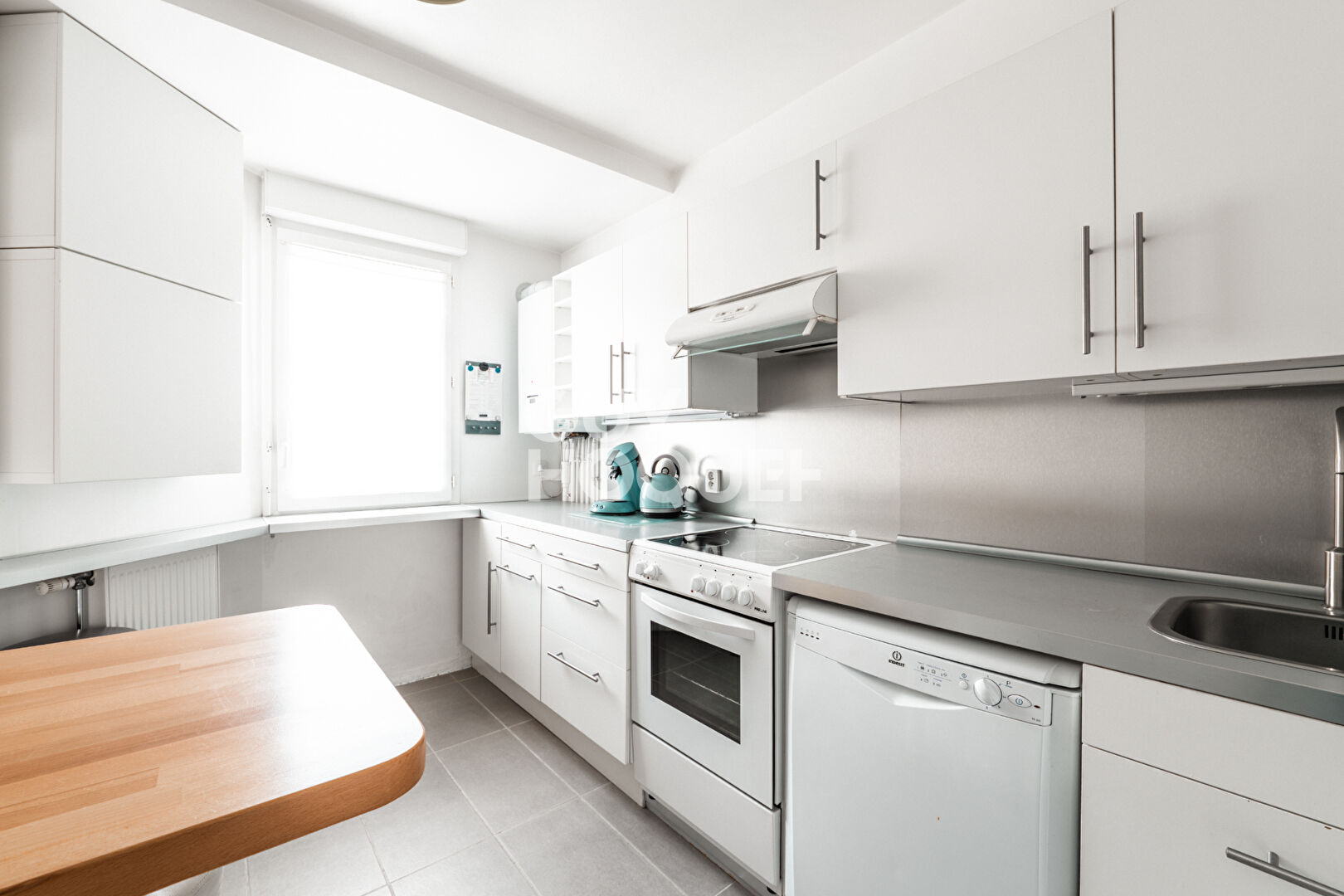 Maison récente avec jardin intime et garage à Saint-Maximin — photo 3