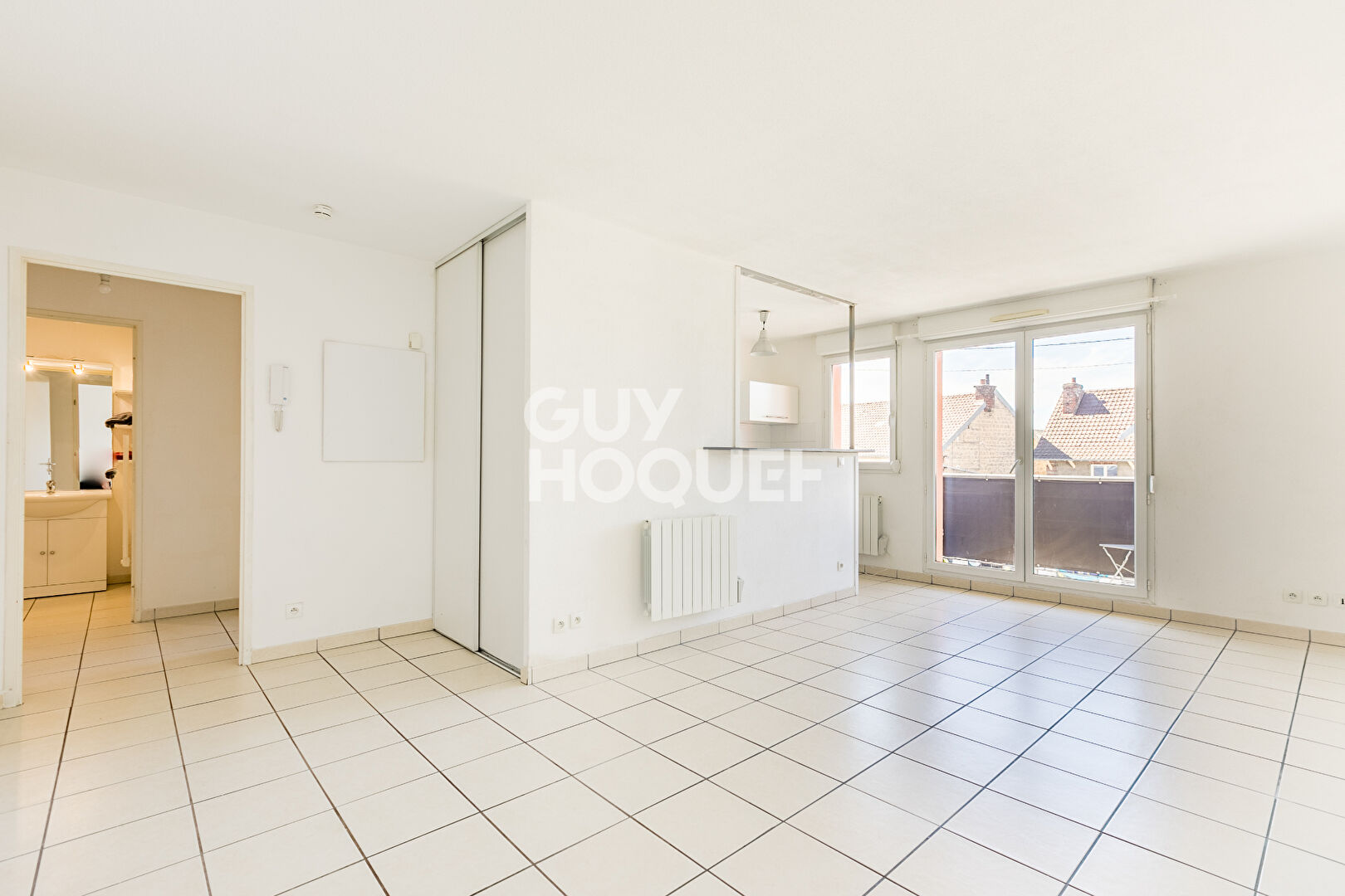 Idéal 1er achat ou investisseur ! Une minute de la gare a PIED !