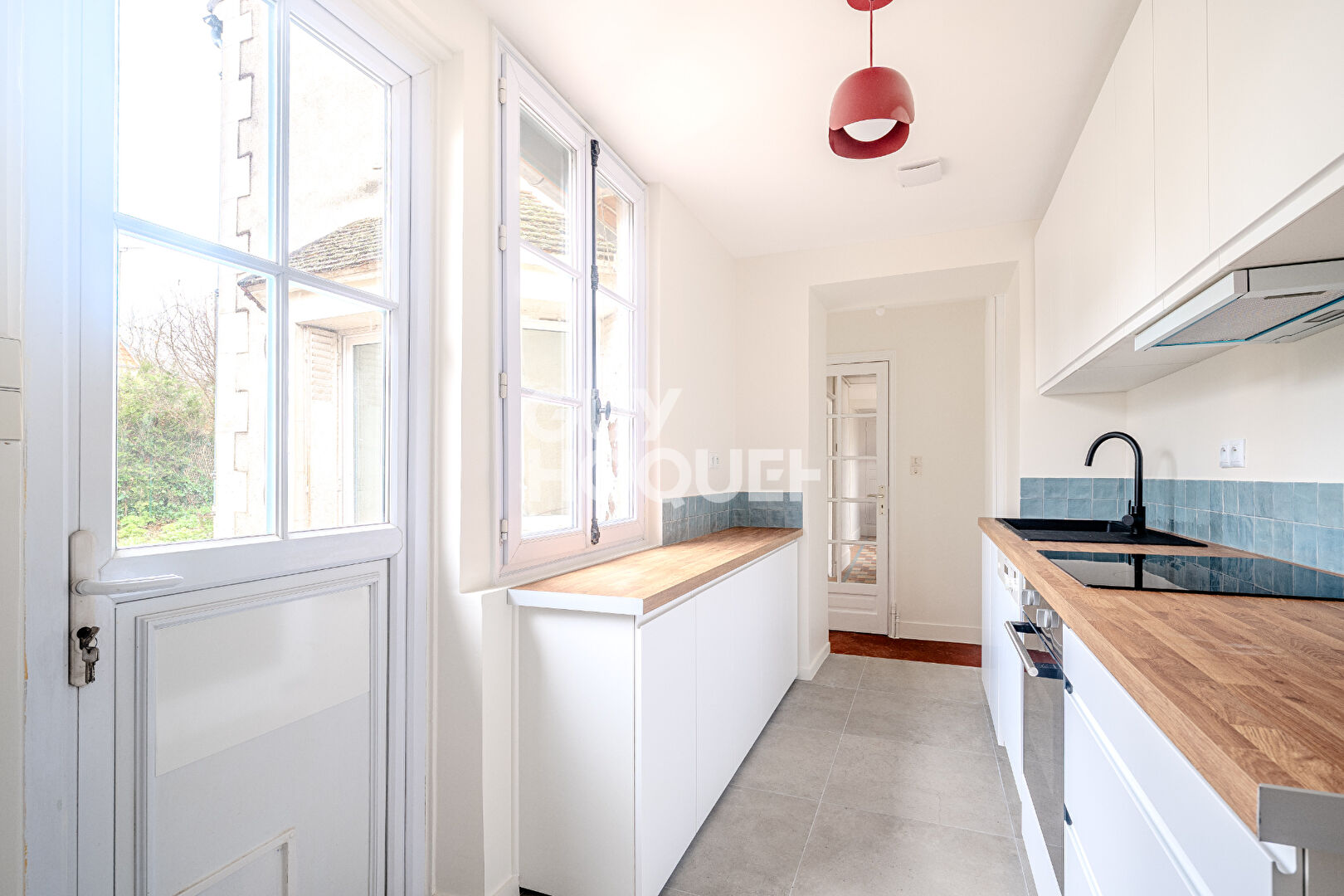 Maison de charme en plein coeur de Coye-la-Forêt avec jardin, terrasse et garage — photo 4
