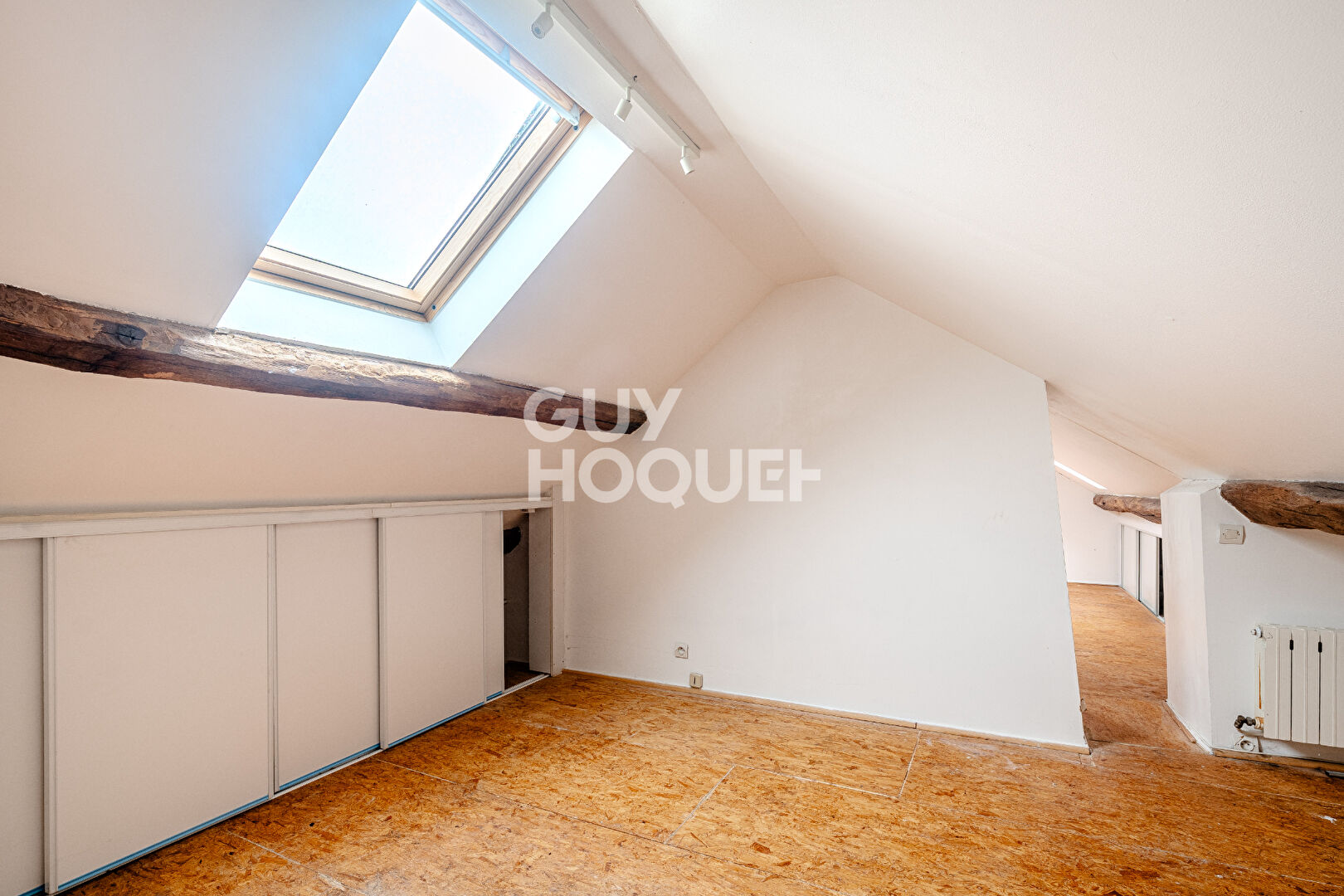 Maison de charme en plein coeur de Coye-la-Forêt avec jardin, terrasse et garage