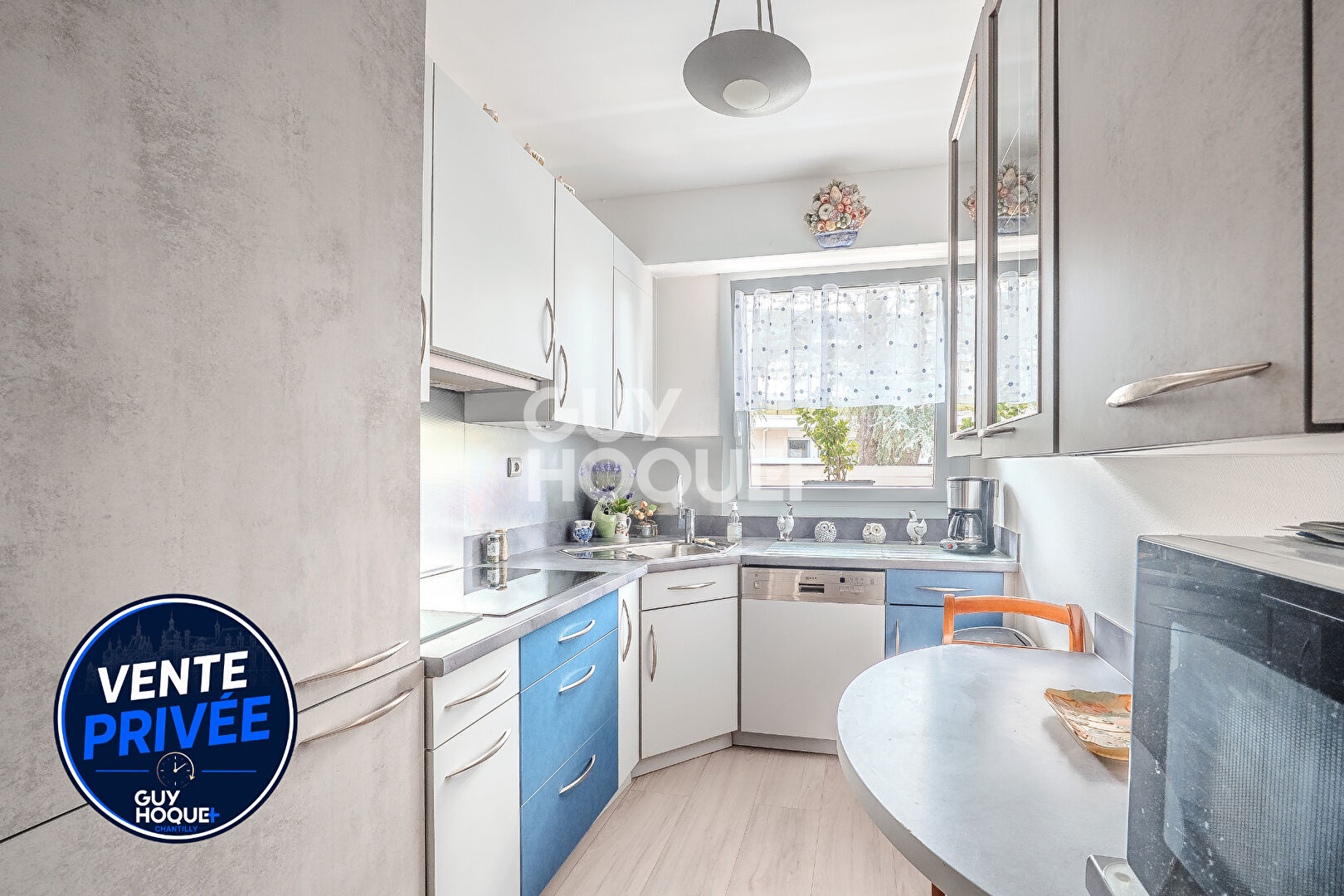Grand T3 avec balcon filant au calme, double parking et cave dans secteur premium de Chantilly — photo 6