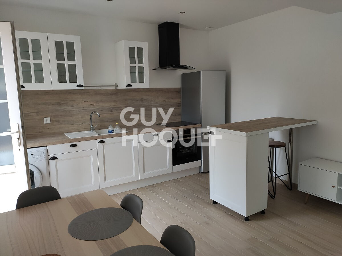 MAISON MEUBLE - MONT L'EVEQUE