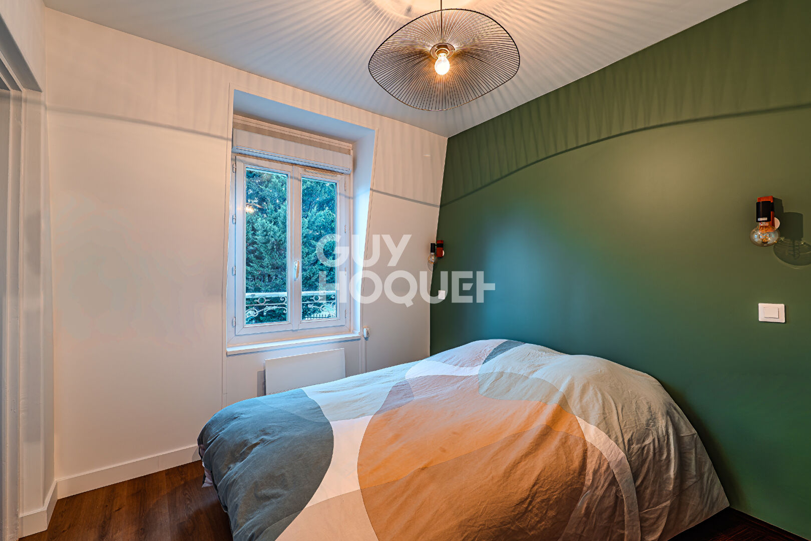 Écrin rénové au coeur de Chantilly, vue dégagée et dernier étage