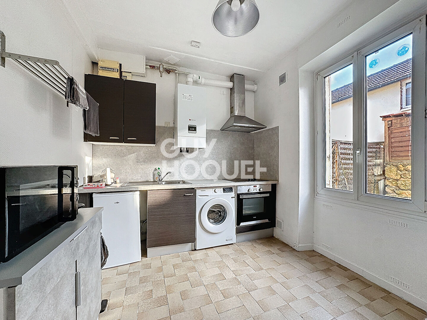 Maison de charme au coeur de Lamorlaye, l'équilibre parfait entre cachet et praticité — photo 3