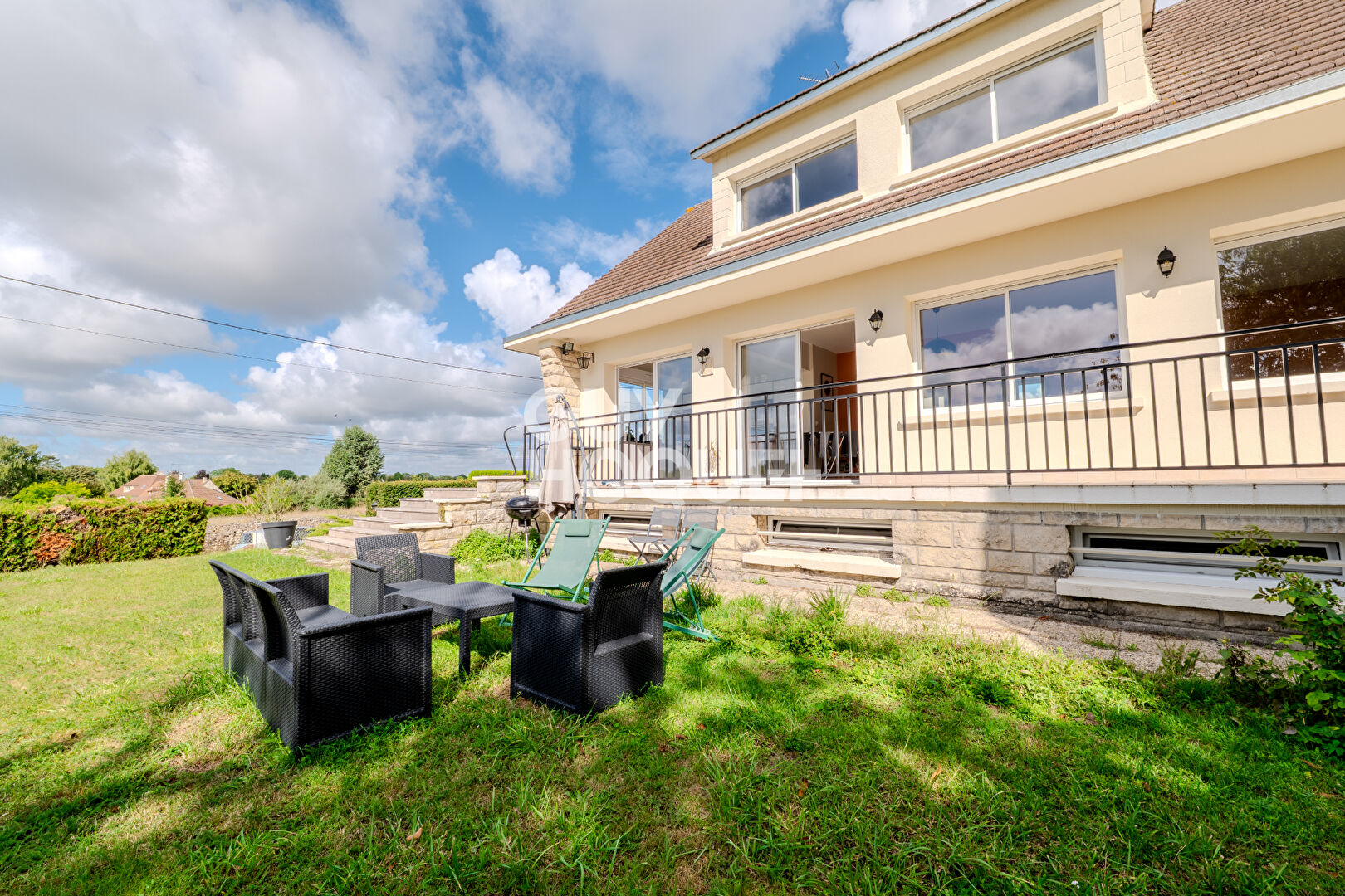 Maison familiale 160 m²  Senlis, secteur Villevert