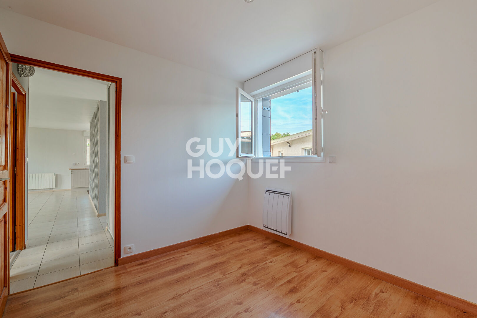 Élégante maison avec dépendance au coeur d'un environnement recherché