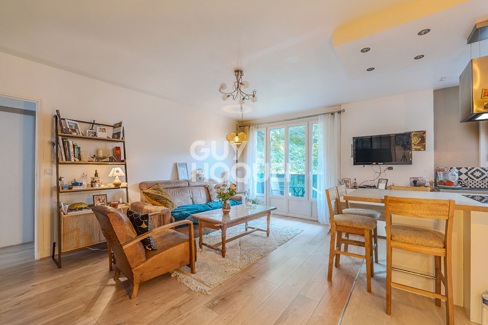 À Chantilly - Quartier Centre-Gare - Élégance, lumière et rénovation d'exception