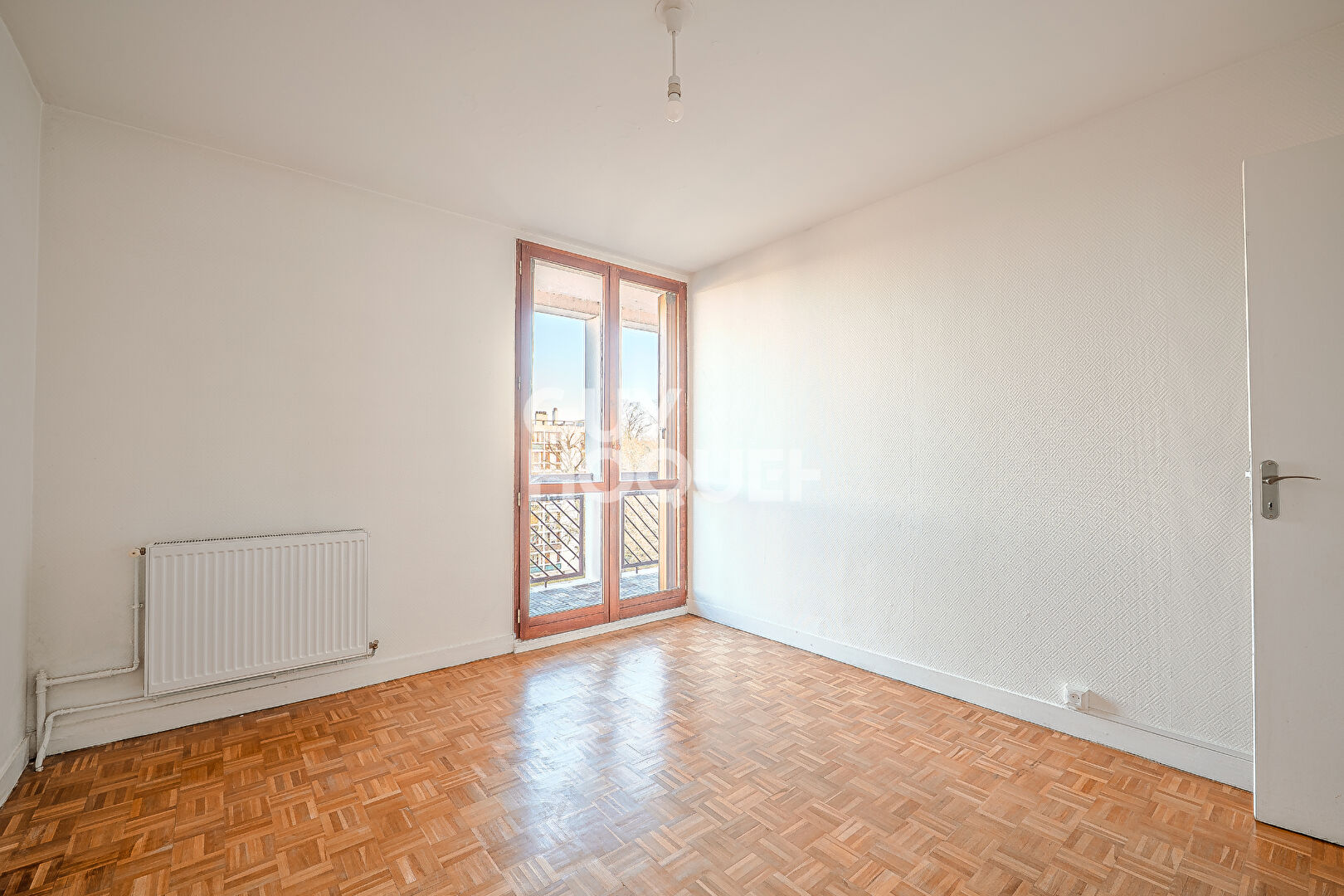 Dernier étage avec vue forêt ? T3 lumineux au Castel à Chantilly