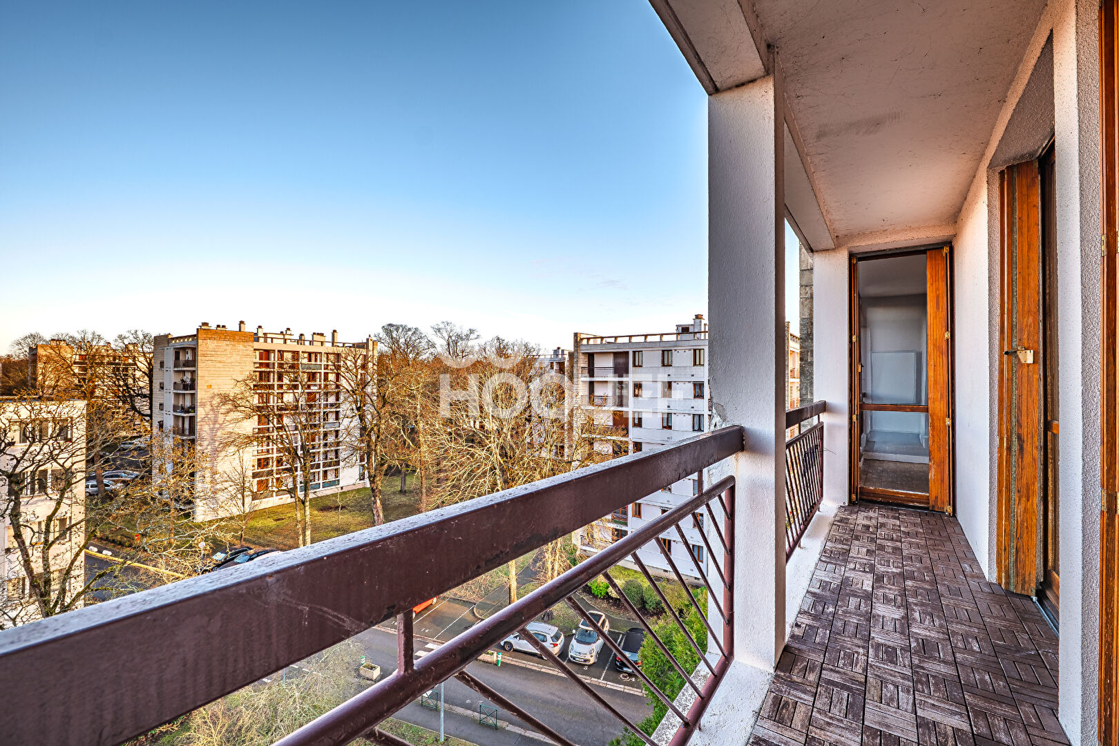 Dernier étage avec vue forêt ? T3 lumineux au Castel à Chantilly