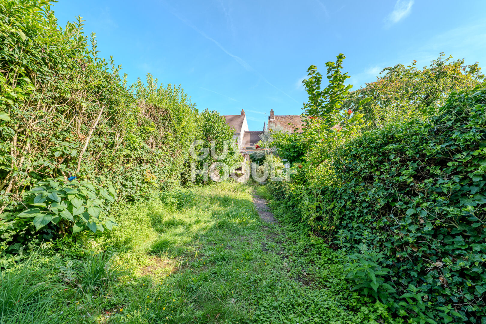 Maison de ville 80 m² avec jardin séparé, à deux pas du centre