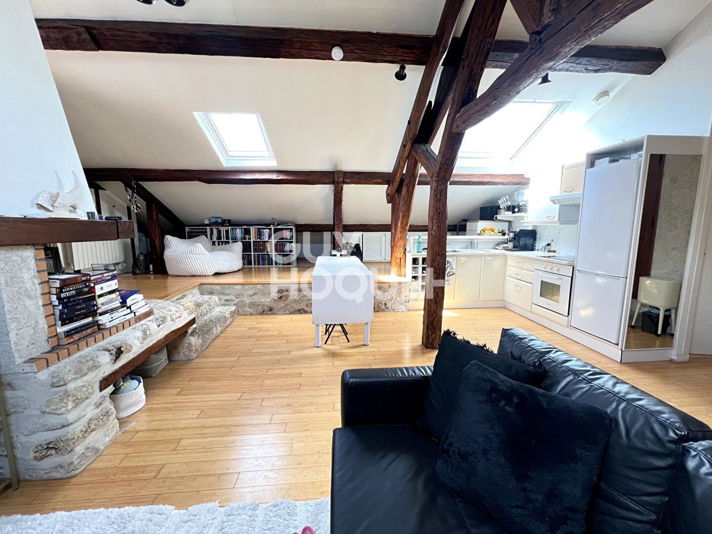 2 pièces à LAMORLAYE - 43,55 m² loi carrez -79.55 m² au sol