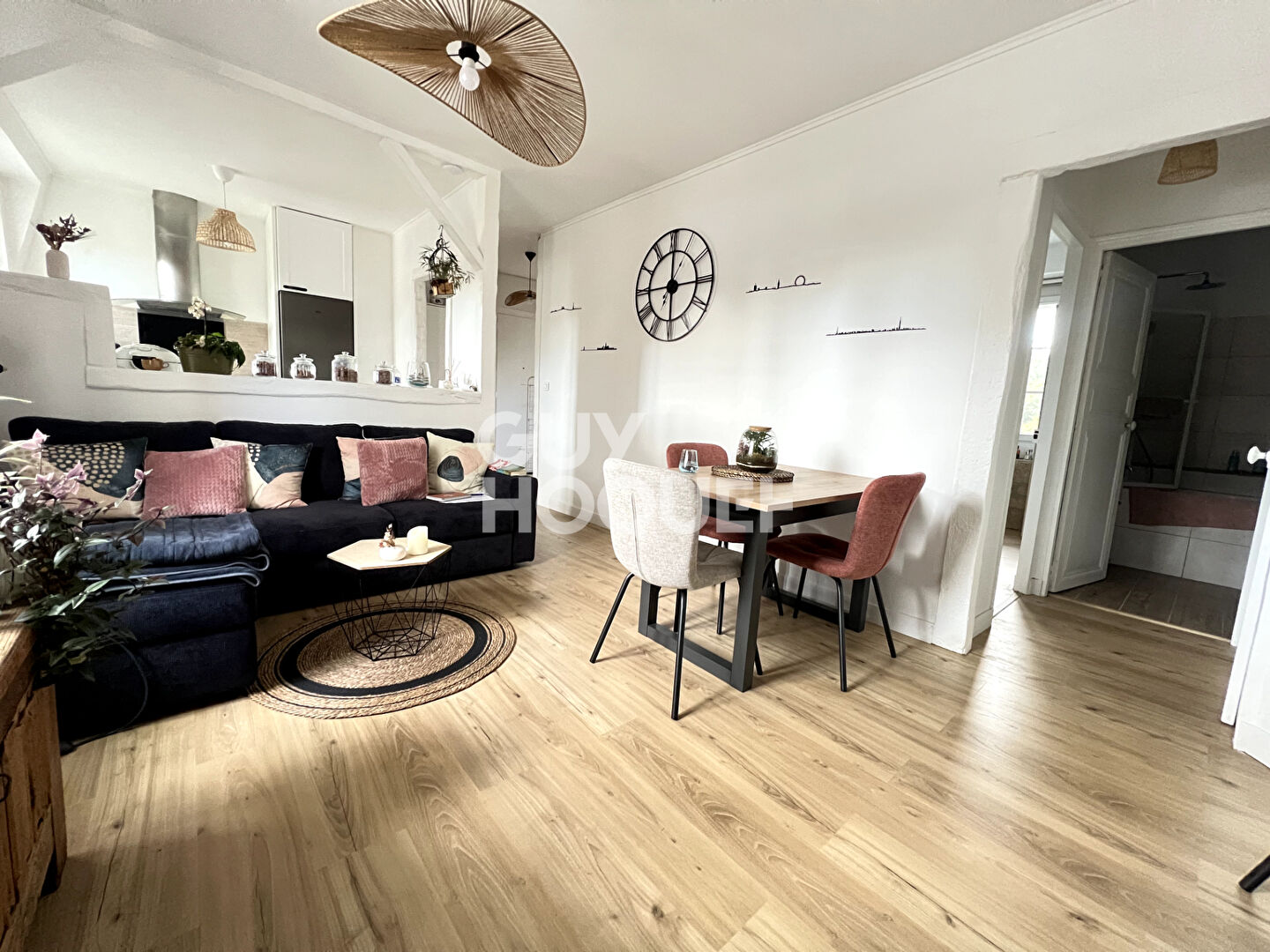 Superbe appartement meublé  50,74 m² entièrement rénové