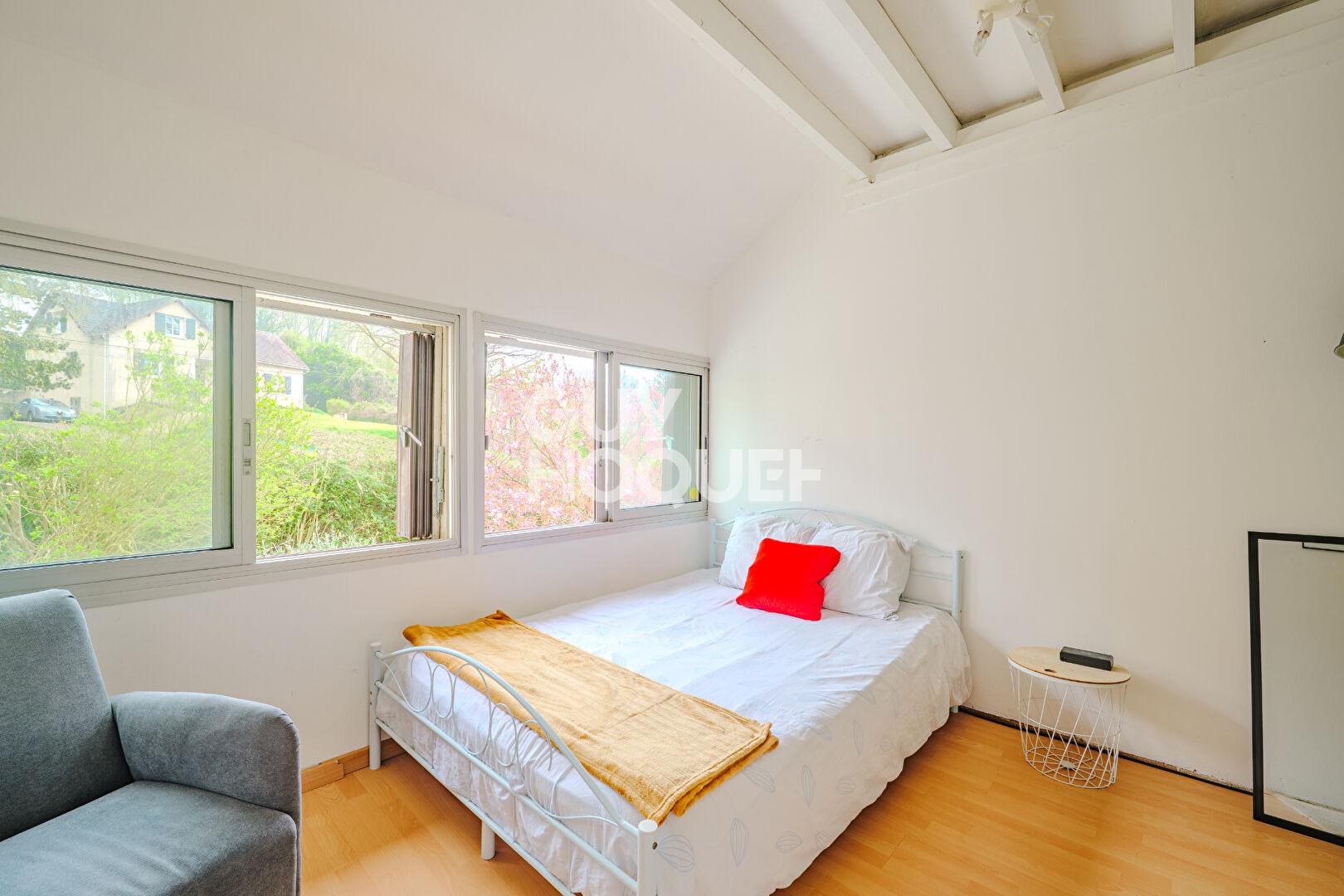 Maison familiale avec charme, proche Sainte-Geneviève