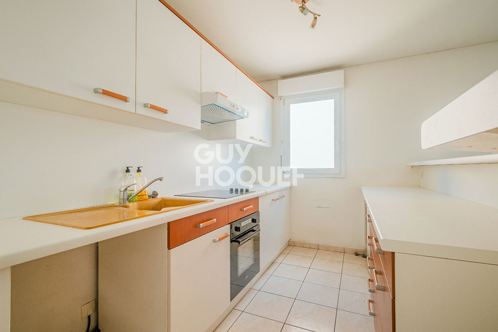 Appartement T3 de 63 m2 (72 m2 au sol) de Standing à Lamorlaye - secteur Centre-ville