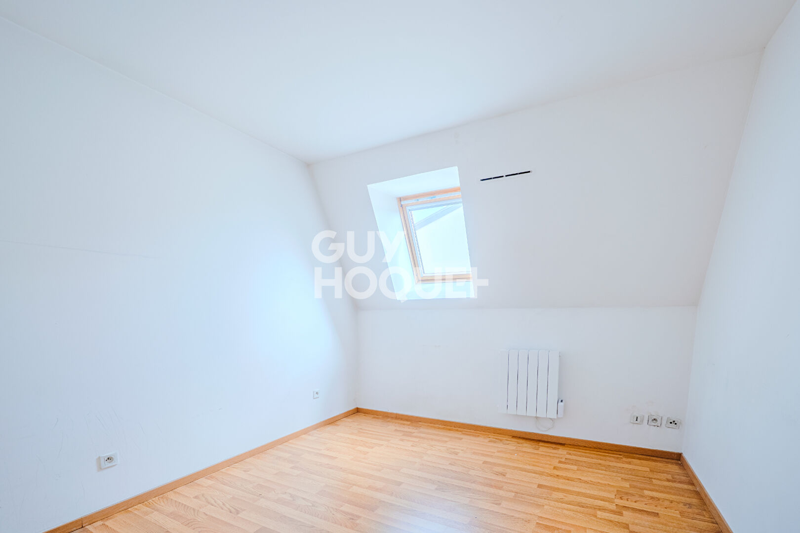 Appartement T3 de 63 m2 (72 m2 au sol) de Standing à Lamorlaye - secteur Centre-ville — photo 6