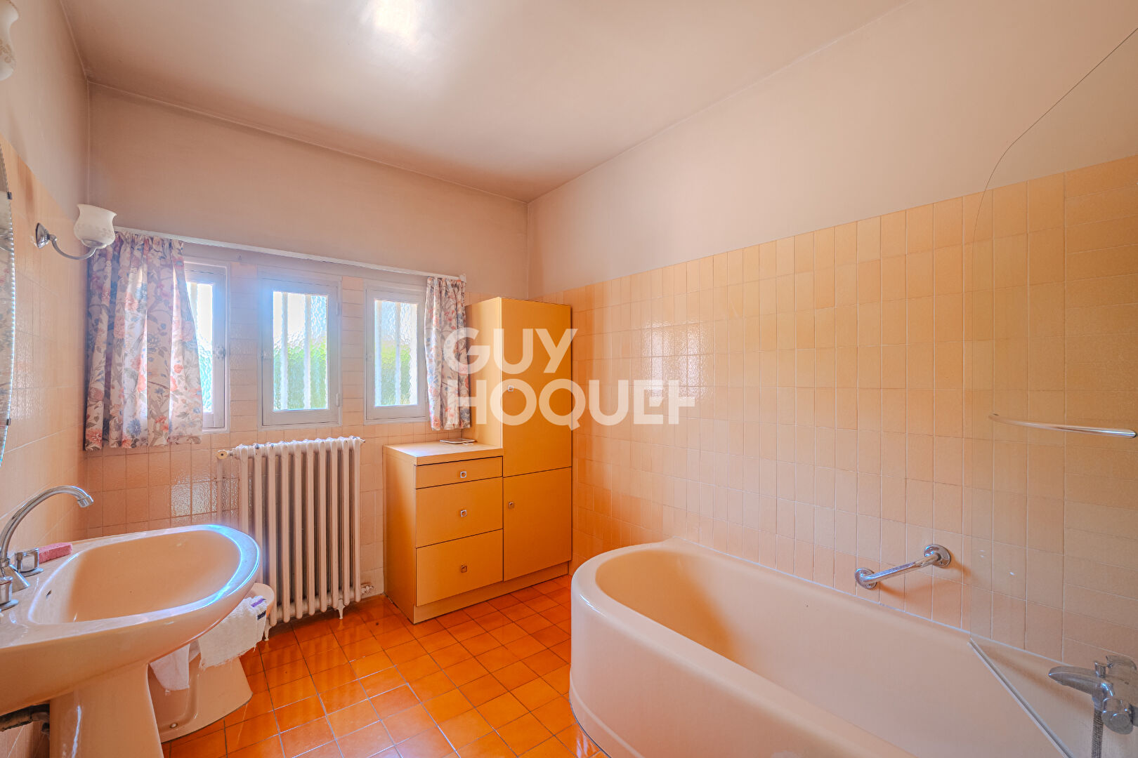 VINEUIL-SAINT-FIRMIN Maison individuelle de 137 m² avec grand jardin et sous-sol total
