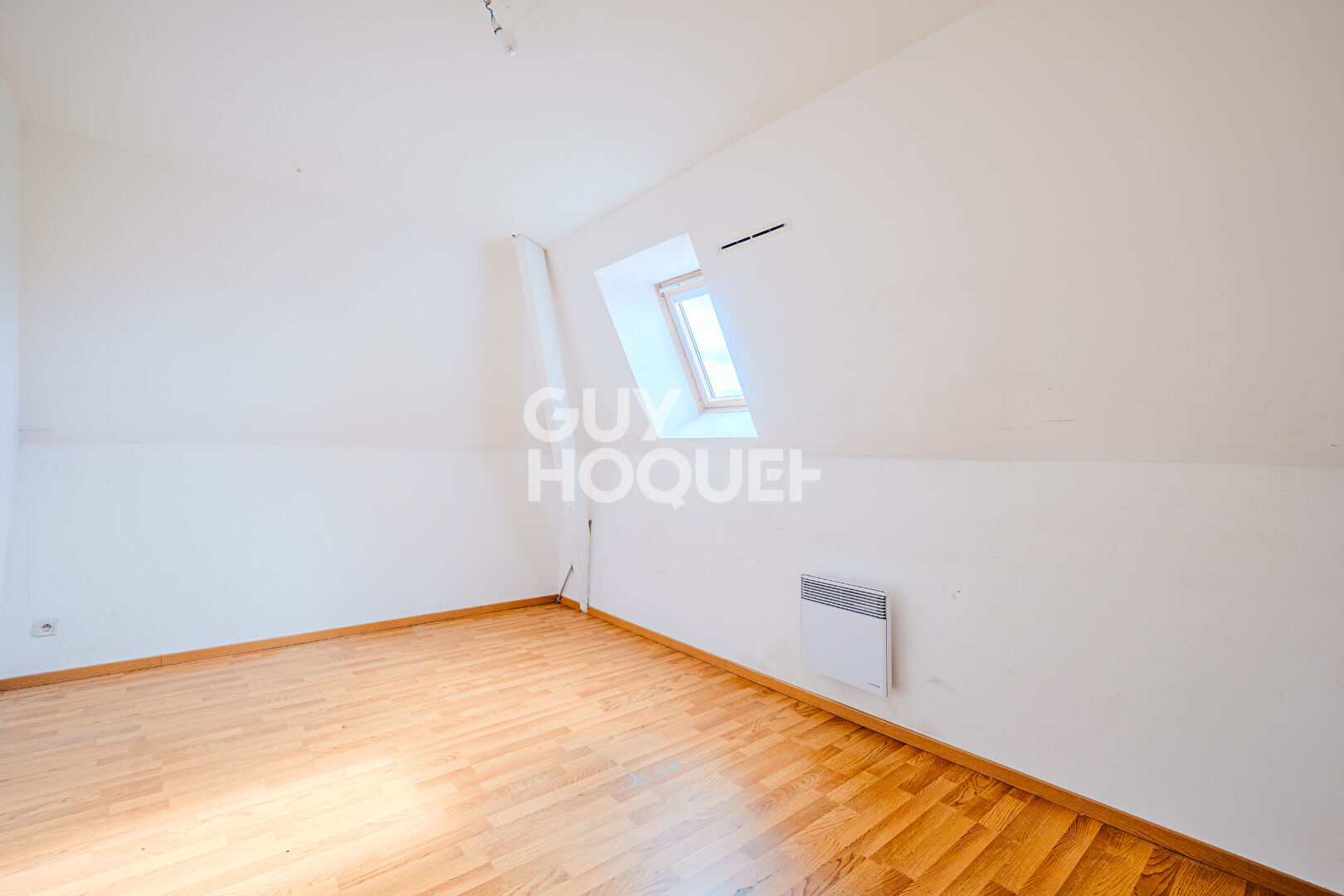 DUPLEX T3 - centre ville LAMORLAYE