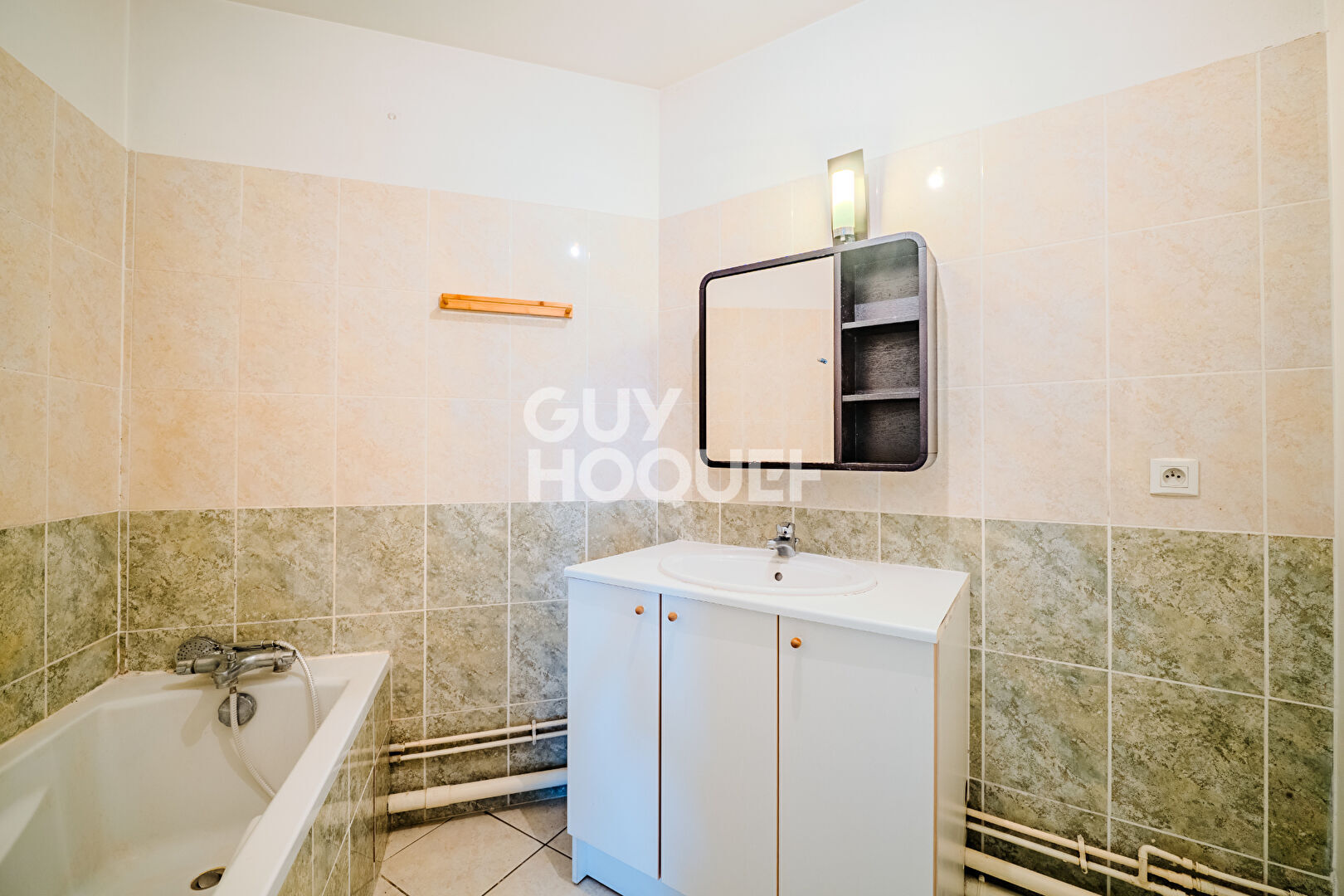 DUPLEX T3 - centre ville LAMORLAYE