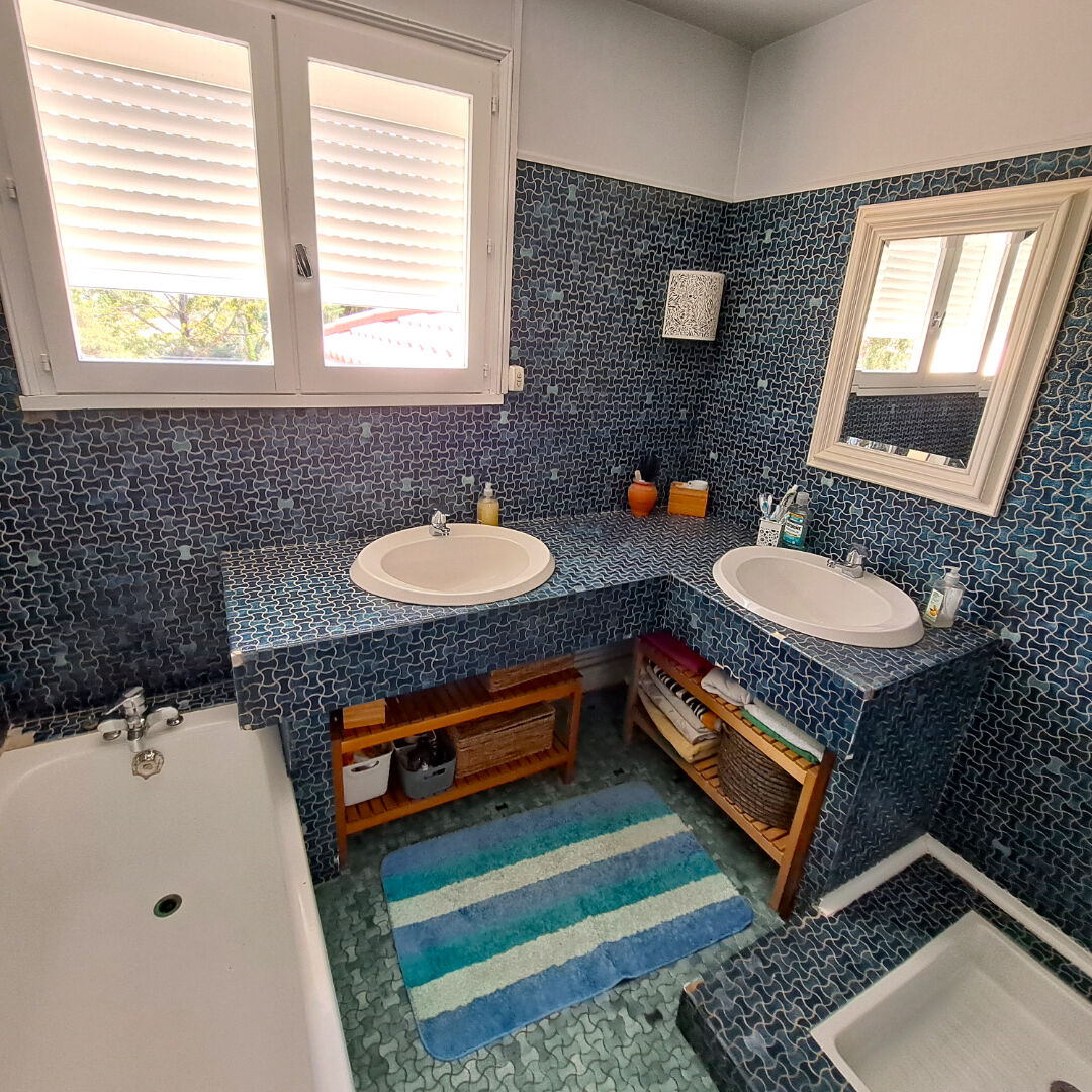 Villa Montagny 5 pièces 198 m2