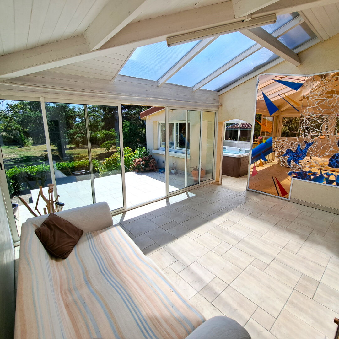 Villa Montagny 5 pièces 198 m2