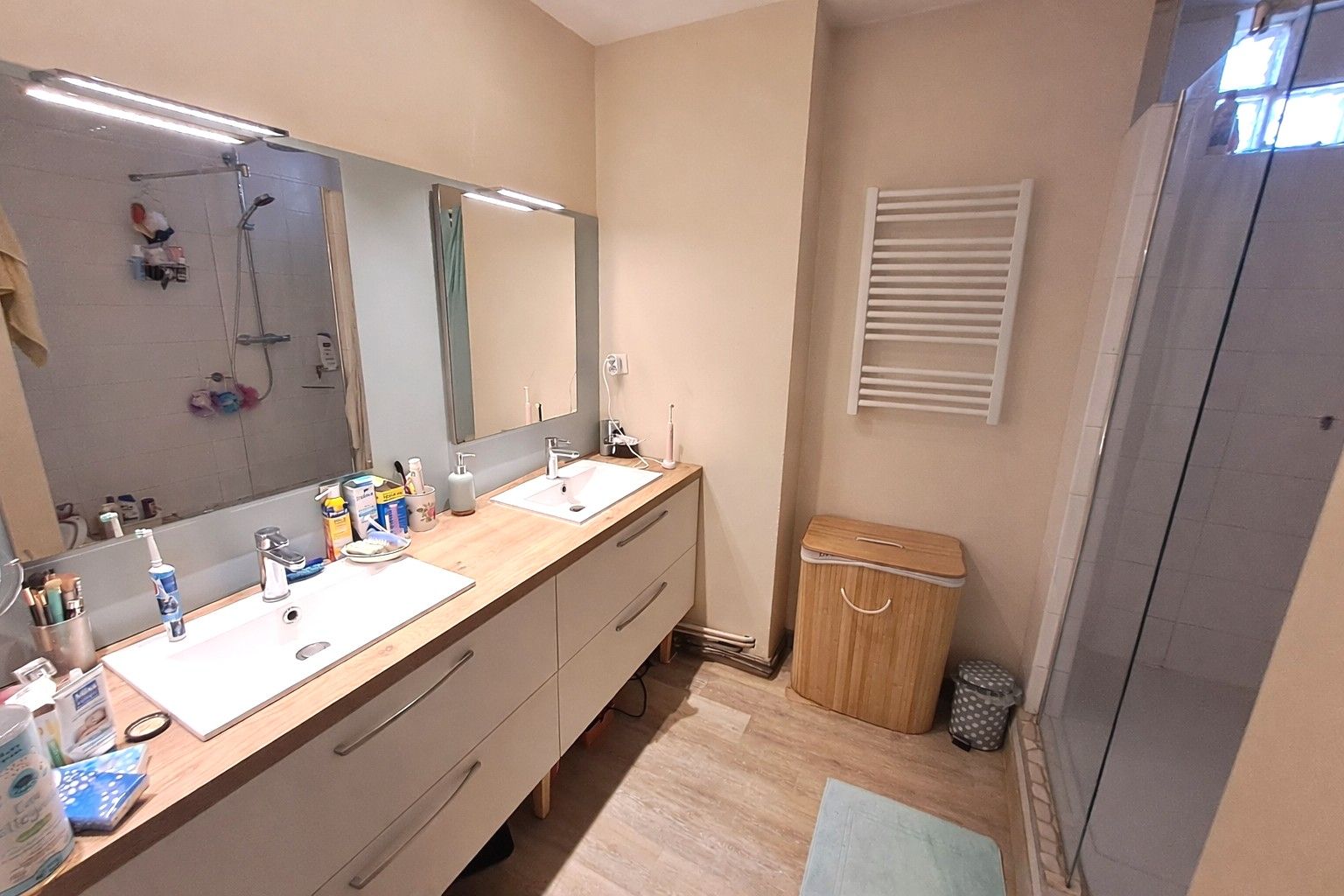 Maison Soucieu En Jarrest 7 pièces 175 m2