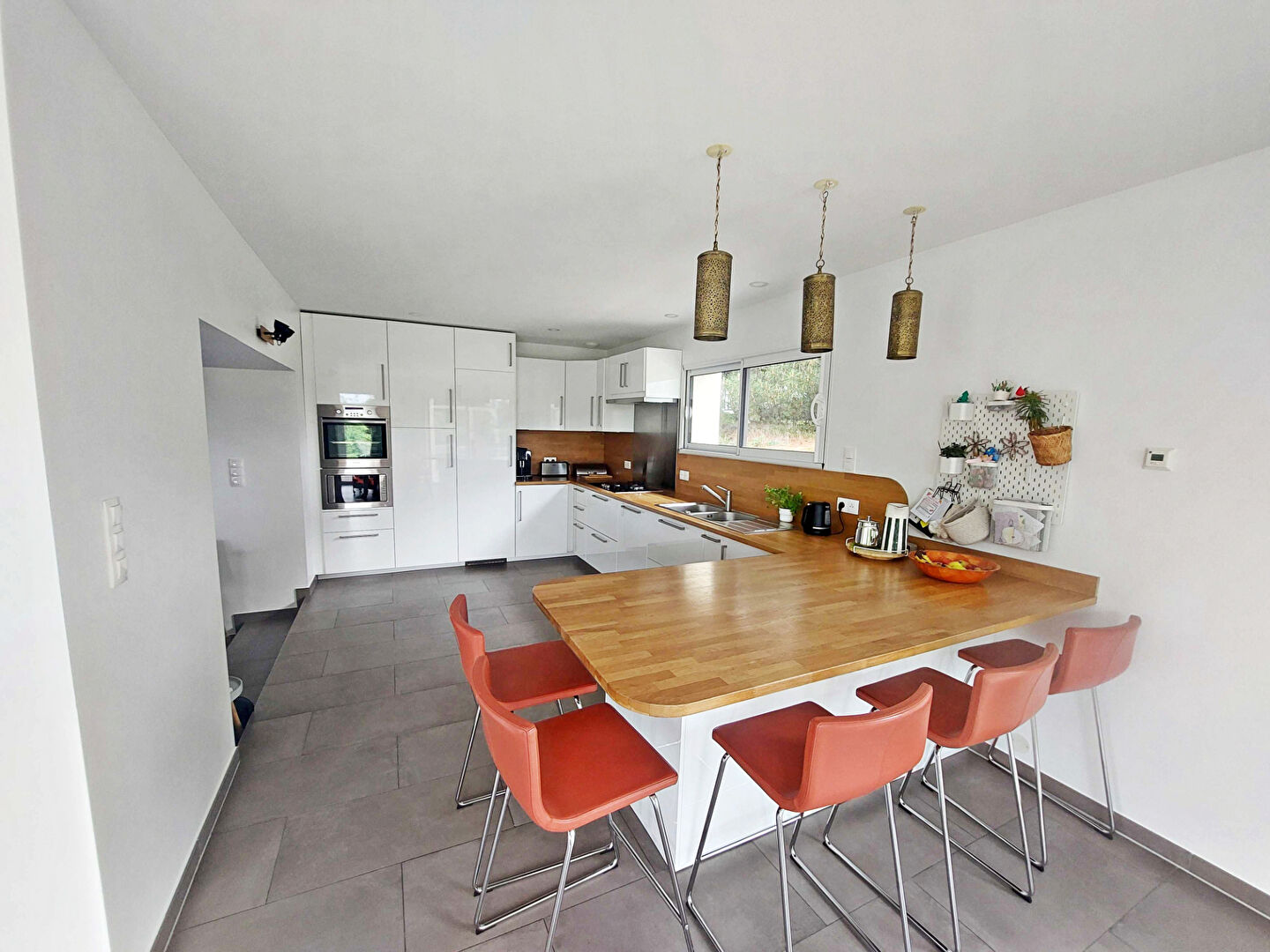 Orliénas maison individuelle 5 pièce(s) 178.98 m2