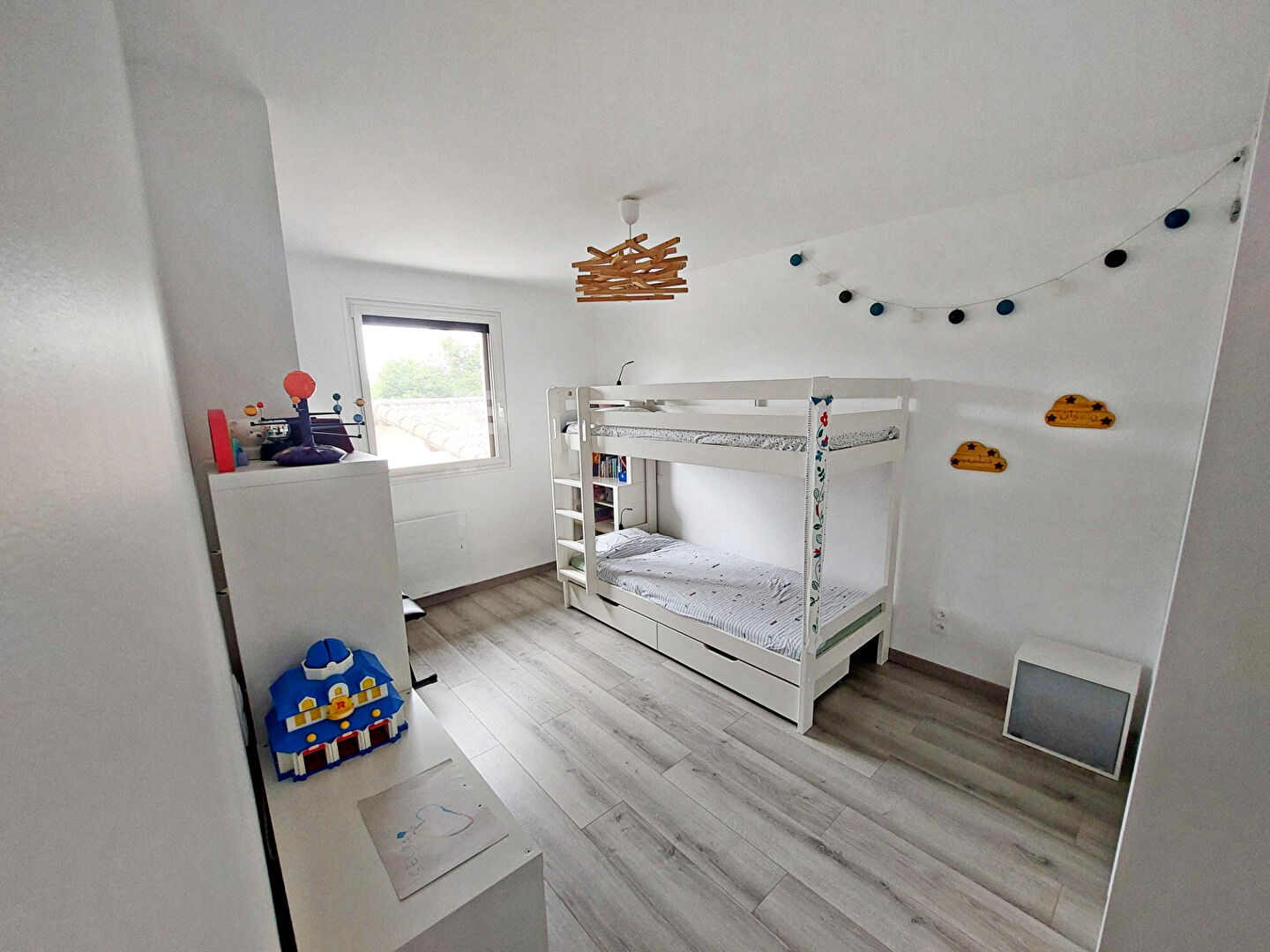 Orliénas maison individuelle 5 pièce(s) 178.98 m2